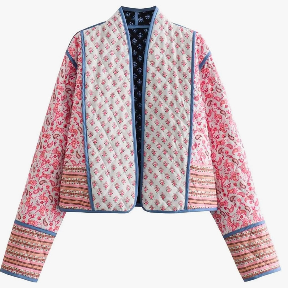 Arssm Women Floral Quilted Puffer Jacket.